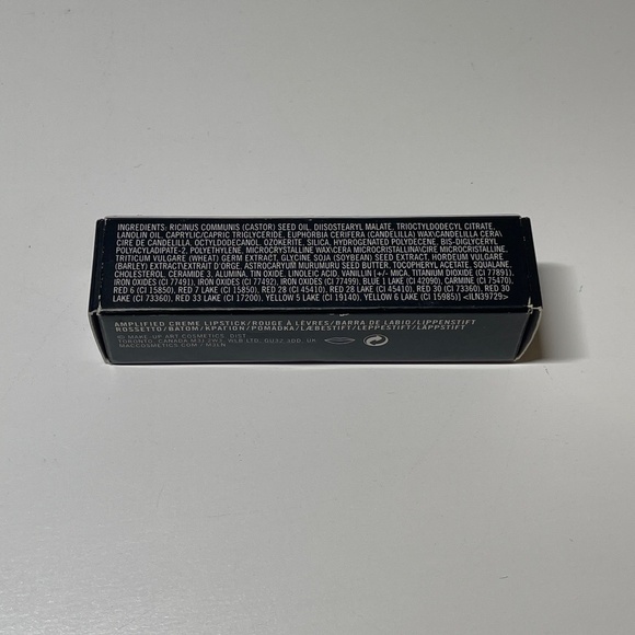 NEW RARE MAC Amplified Creme Lipstick VEGAS VOLT Full Size 0.10oz/3g HTF - Picture 7 of 7